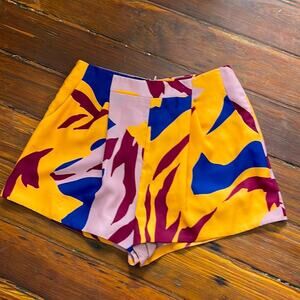 C/MEO Collective geometric large graphic print hi rise shorts sz S
